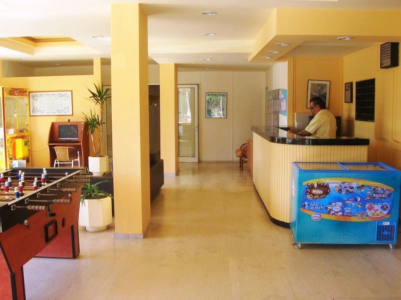 Simple Hotel Hersonissos Sun Exterior foto